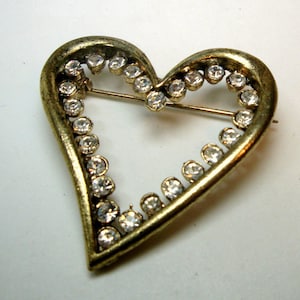 1960s Rhinestone Heart Pin: Vintage Valentine Brooch