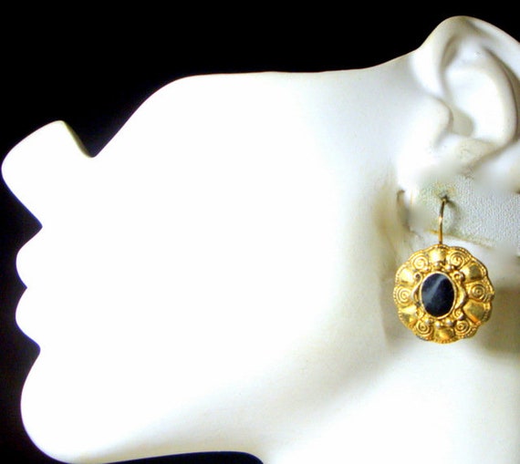 Victorian Goldtone Wire Earrings with Black Ename… - image 3