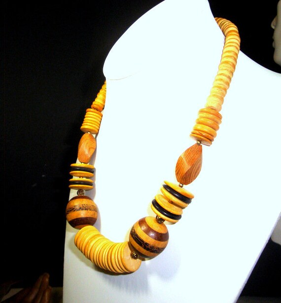 Big Striped Wood Round Bead Focals On Tan All Woo… - image 9