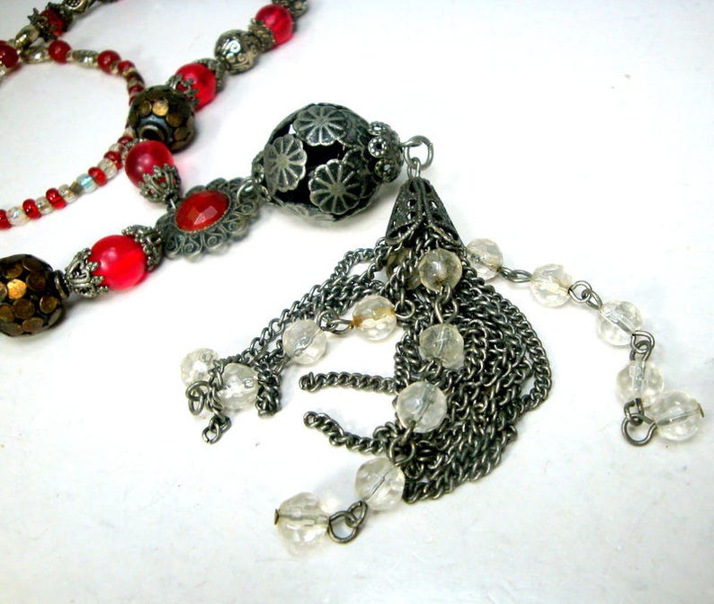 Medieval Tassel Pendant On a Beaded Necklace Many Silver Thrones Game Renaissance Beads Reddish n Clear Glass Beads Ornate /& Handsome