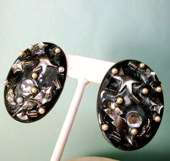Celestial Earrings: 1980s Hollywood Black Enamel with Stars