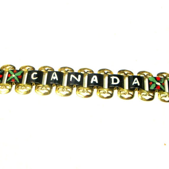 1960s Canada Souvenir Bracelet: Goldtone Retro Book Chain