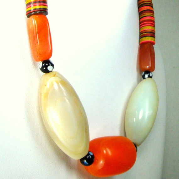 AFRICAN Trade Bead Necklace,  Giant White Agates,… - image 5