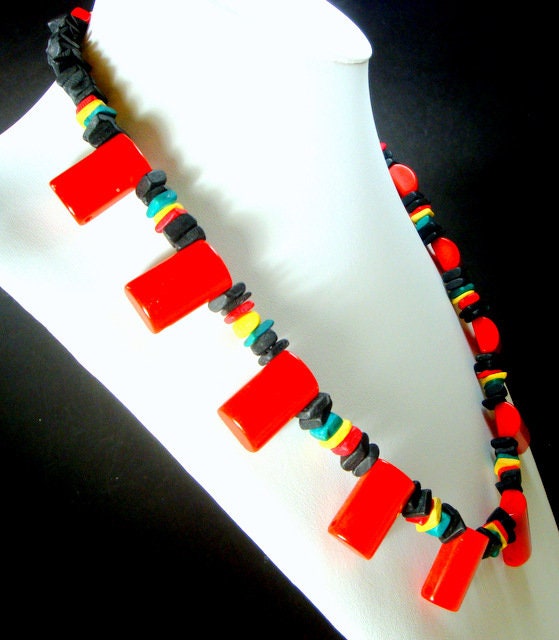 Collier Ras De Cou Ethnique Perles Bois Rouge Jaune Vert - Vintage Style Jamaïque