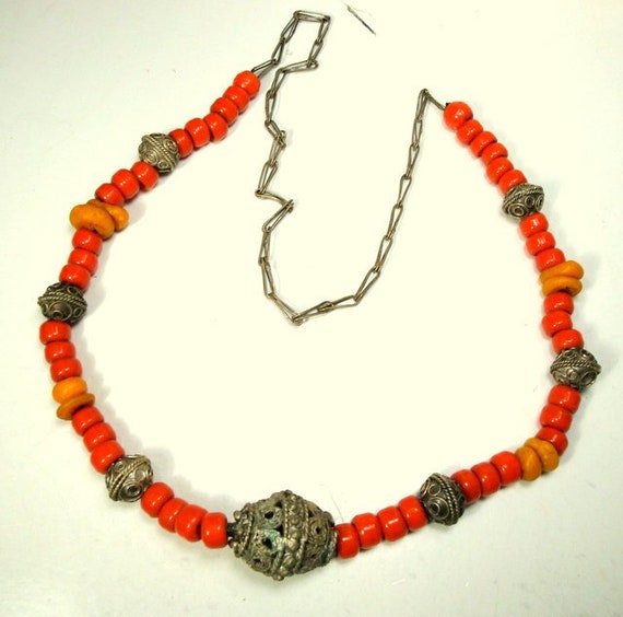 Tribal Orange & Yellow Glass Bead Necklace w Silv… - image 2