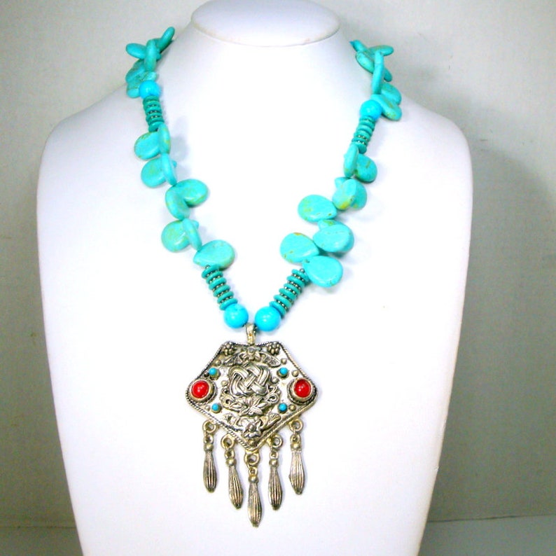 Recycled Ooak Vintage Magnesite Turquoise Stone Bead Necklace w Tribal Silvertone Pendant