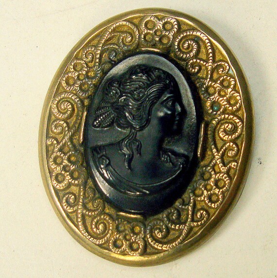 Victorian Antique Mourning Cameo Pin, Black Carve… - image 4