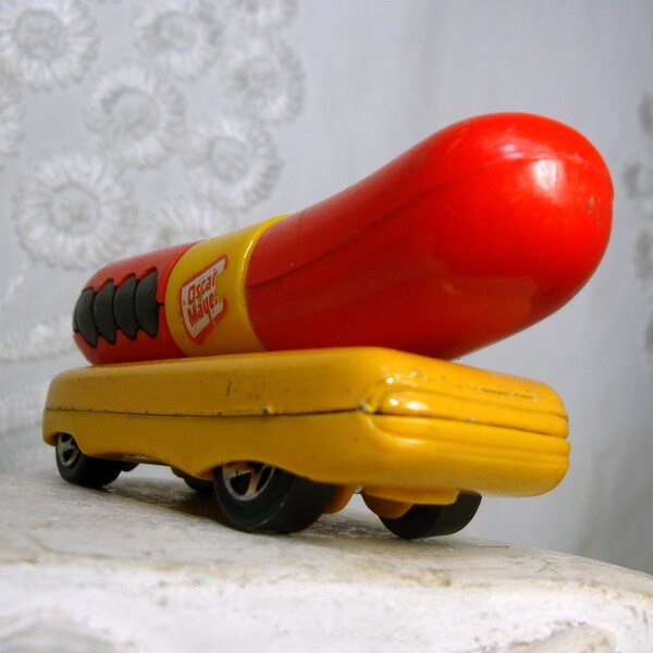 Oscar Meyer WeinerMobile CAR..Hard Plastic..Red HOT DOG, Mustard Car, Weiner, 1990s.Promotional..Advertising Item..Frankfurter.