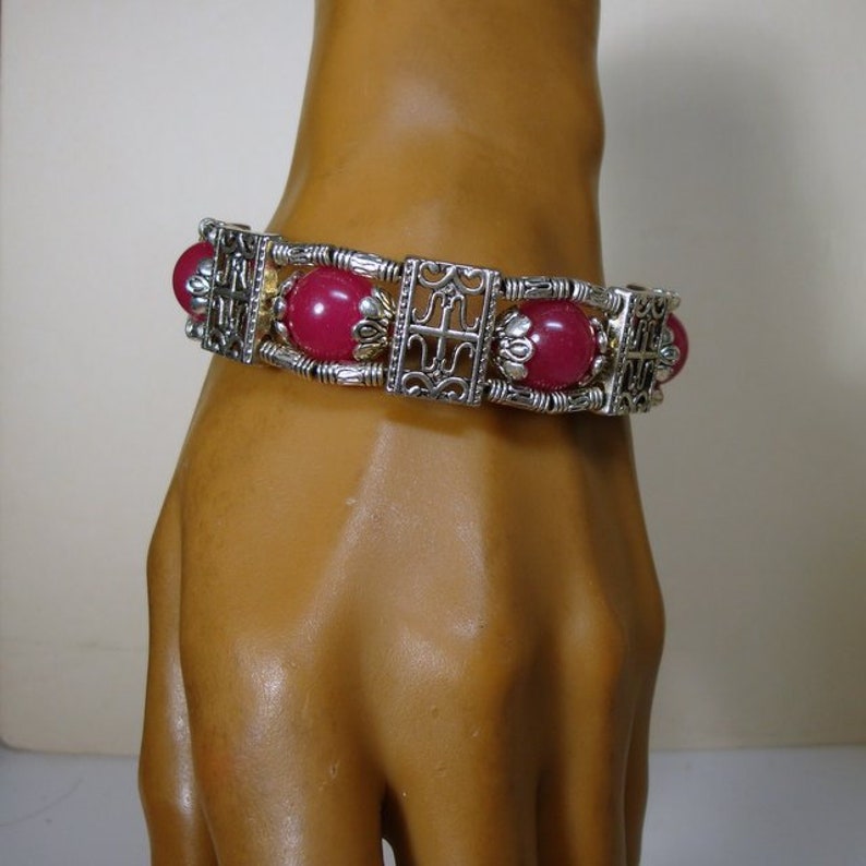 Tibetan Silver & RASPberry Dyed Jade Bead Bracelet, Lobster Catch Closure image 8