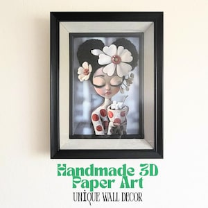 Arte da parete 3D in carta fatta a mano | Ragazza afro con fiori | Opera incorniciata | Grande 65x50 cm | Decorazione femminile