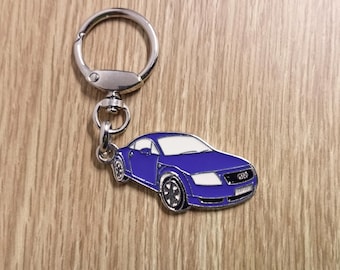 Audy TT Keychain, Classic Car Pendant, Metal Enamel Keychain, Retro Automotive Collectable Keychain Gift, Car Lover Gift Keychain