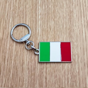 Flag Italy keychain pendant Metal enamel color classic flags of countries. Ring with rotating spring. Keychain for gift.