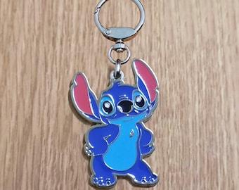 Stitch Metal Keychain, Color Enamel Keyring, Cartoon boy Keychain Gift, Retro Classic Flat Lightweight Metallic Keychain