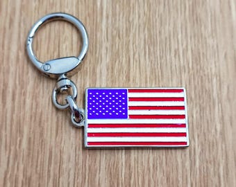 United States Flag Keychain, Metal US Flag Keychain, Patriotic USA Keychain Gift, American Flag Metal Keychain, Metallic Flag Enamel Gift