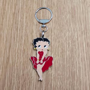 Betty Boop Metal Keychain, Color Enamel Keyring, Cartoon Girl Keychain Gift, Retro Classic Flat Lightweight Metallic Keychain
