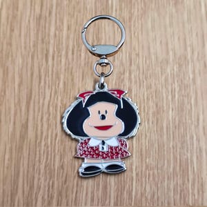 Mafalda Metal Keychain, Color Enamel Keyring, Cartoon Girl Keychain Gift, Retro Classic Flat Lightweight Metallic Keychain