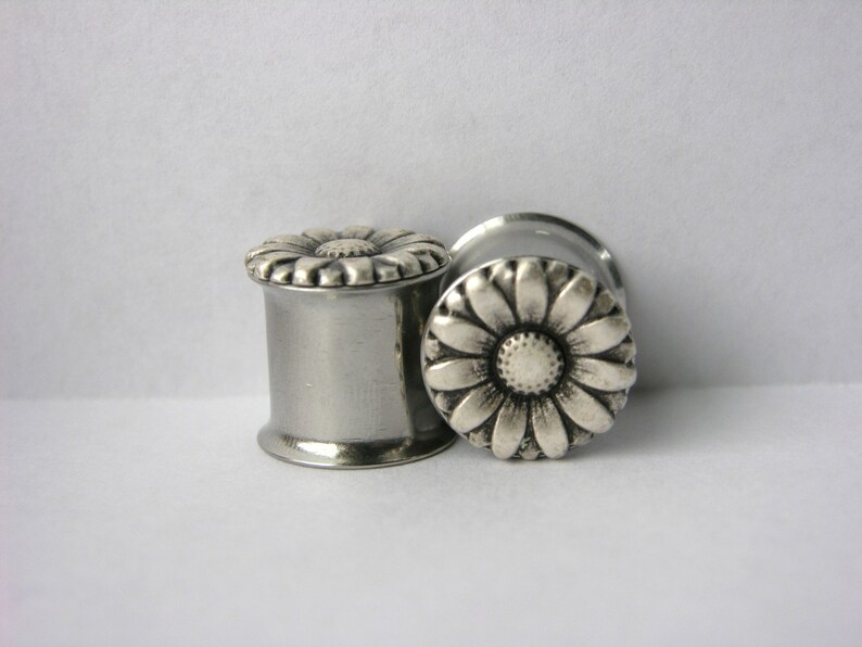 Silver Daisy Plugs 1/2 3/4 12mm 19mm image 2