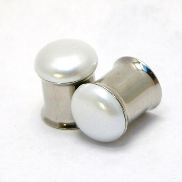 Flat Pearl Plugs Reversible 00g to 7/16 Inch 10mm 11mm
