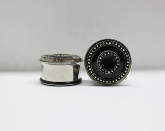 7/8" - 22mm Single Flare Simple Black & Silver Wedding Plugs