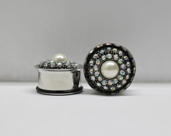 7/8" - 22mm Single Flare Pearl and Rainbow Crystal Wedding Plugs