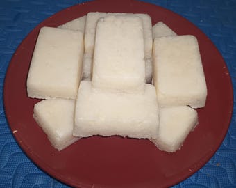 Unscented Handmade Soap Bar | made with 100% coconut oil | gentle and moisturizing | handcrafted | palm oil free | vegan