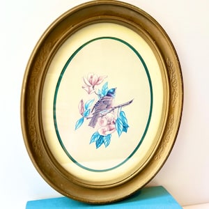 Vintage Oval Bird Floral Print: Elegant Gold Frame, 1980s Reproduction