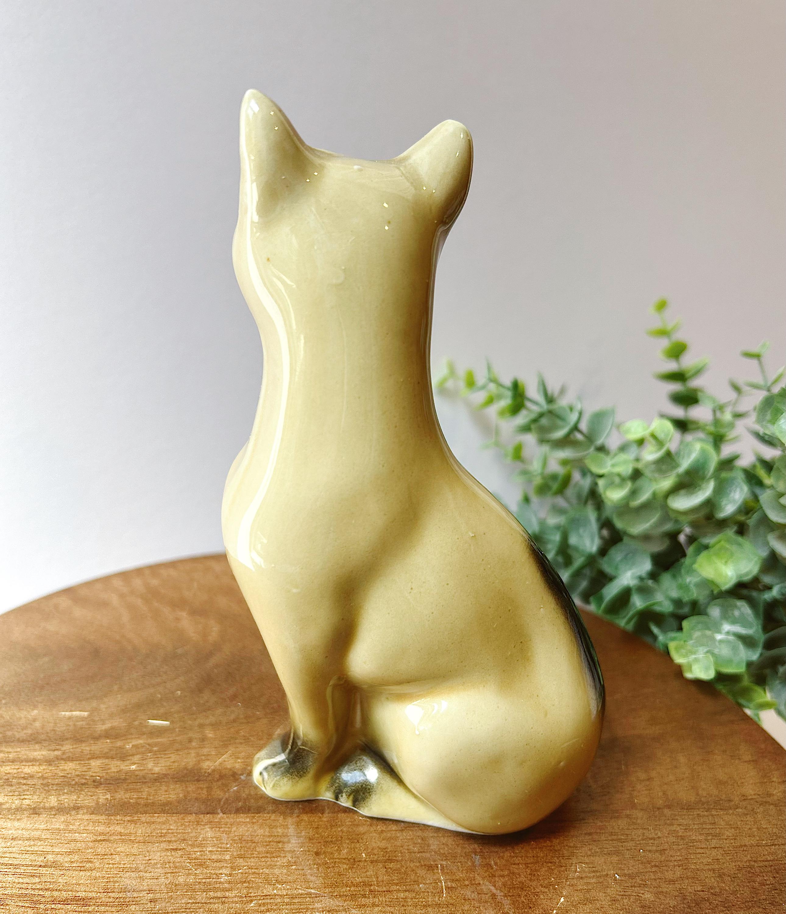 Vintage Siamese Cat Figurine: Mid-century Porcelain Ceramic Statue