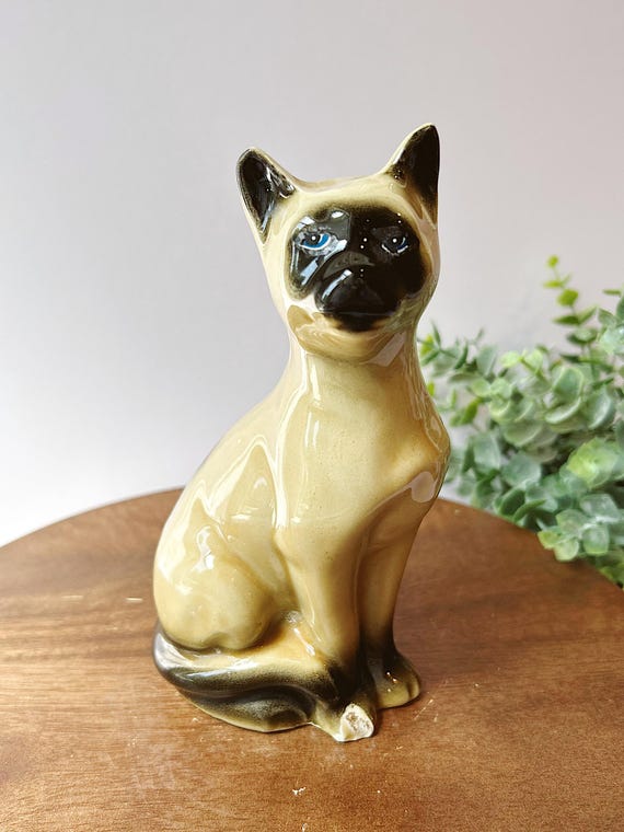 Vintage Siamese Cat Figurine: Mid-century Porcelain Ceramic Statue