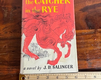 El guardián entre el centeno, de J. D. Salinger, libro de tapa dura con sobrecubierta, 0316769533