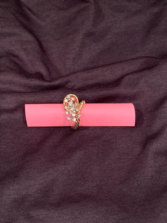 Rhinestone Cornucopia Ring: Gold Toned Statement … - image 9