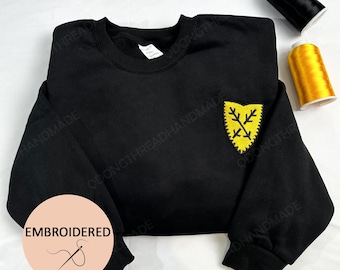 Besticktes Königreich kommen Lieferung II Sweatshirt, Lord Hans Capons Schild Abzeichen bestickter Hoodie, Weihnachtsgeschenk, Geschenk für Gamer