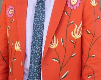 Men&#39;s Customized Rust Orange 2Pc Floral Embroidered Country Western Groom Wedding Outfits Party Attire Groom&#39;s Western Suit Cocktail Attire