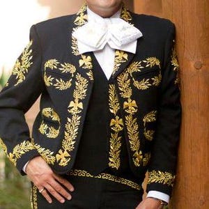 Trajes de mariachi negros personalizados de 3 piezas para hombre, traje de charro de 3 piezas para novio, perfecto para bodas, atuendo de novio mexicano, trajes vintage para hombre