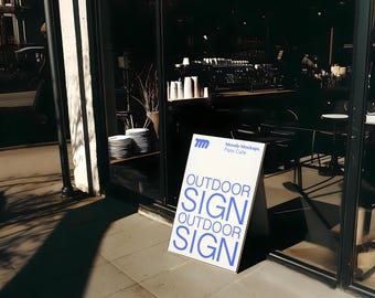 Cafe Außenschild Mockup für Branding Design | Hohe Auflösung 4000 px PSD | Ästhetisches realistisches Cafe für hochwertige Kreative | Geschichtet