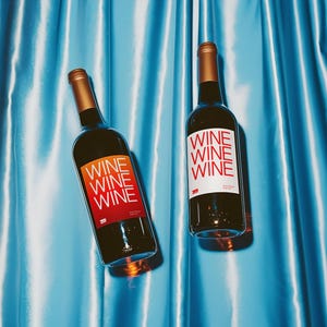 Wine Bottle Packaging Label mockup in a realistic scene with editable PSD layers, perfect for branding design
