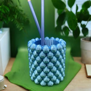 Pot à crayons faceté – rangement bureau original
