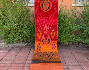 Runner - Vibrant Moroccan Runner Rug, Ideal for Hallways & Dining Areas, Chic Gift for New Homeowners , Interior Design Lovers