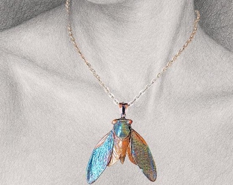 Pendentif cigale, collier cigale en métal, bijoux personnalisés OOAK