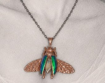 Collier scarabée, pendentif labradorite, bijou ailes d'élytre de scarabée, bijoux personnalisés OOAK