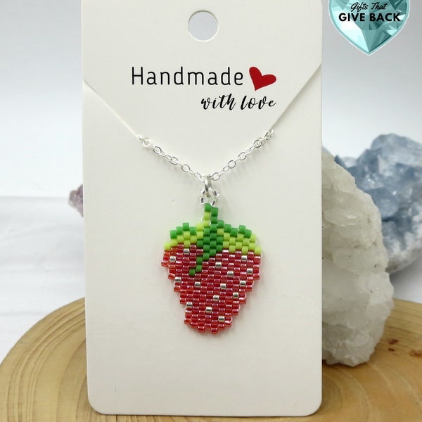 Collier aux fraises, Shortcake aux fraises, Bijoux aux fruits mignons, Pendentif perlé, Colliers fantaisistes, Cadeaux gourmands pour elle, Baie funky