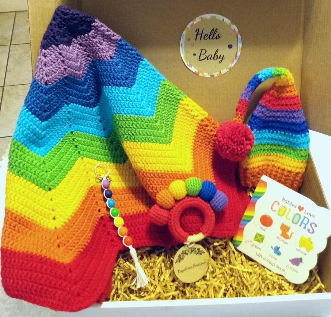 Rainbow Family Quilted Blanket NCU0DQQ0106