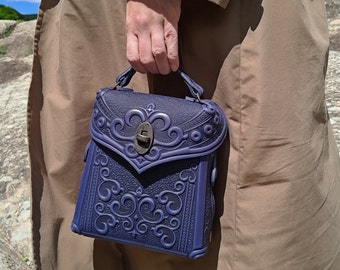 Zaino in pelle blu goffrata, piccola borsa boho fatta a mano