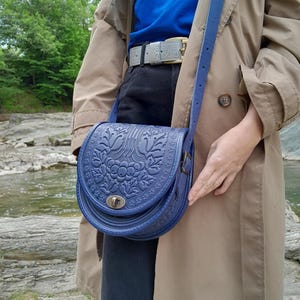 Blue genuine leather bag, shoulder bag, crossbody bag, blue leather purse, half round bag, embossed leather purse, gift from Ukraine