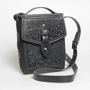 Black leather bag, black purse, crossbody bag, men&#39;s shoulder bag, women&#39;s shoulder bag, messenger bag, unisex bag, tablet leather bag A5
