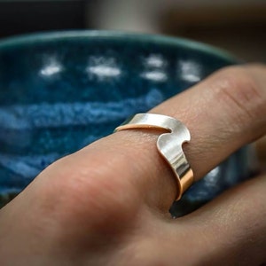 Anillo de olas en plata de ley, anillo de surf, anillo de surfista - Colección de anillos de olas