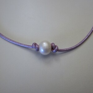 Pearl and Light Metallic Violet Leather Choker Necklace