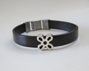 Brown Flat Leather (10MM) with Silver Flower Slide Bracelet