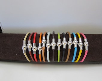 Leather Bangle Bracelet / Choice of Color (3MM)-1X
