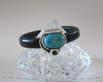 Turquoise Stone  //Black Licorice Leather Bracelet