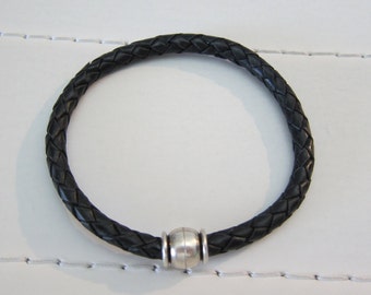 Mens Leather Bracelet / Magnetic Clasp / Choice of Color